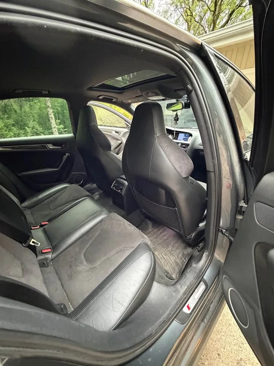 2013 Audi B8 S4 - Image 8 of 10