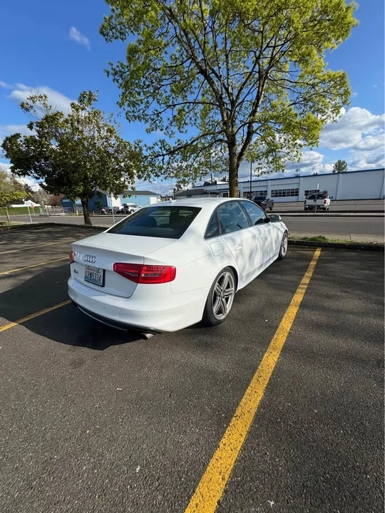 2013 Audi B8 S4 - Image 4 of 13