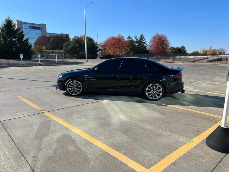 2013 Audi B8 S4 - Image 2 of 17