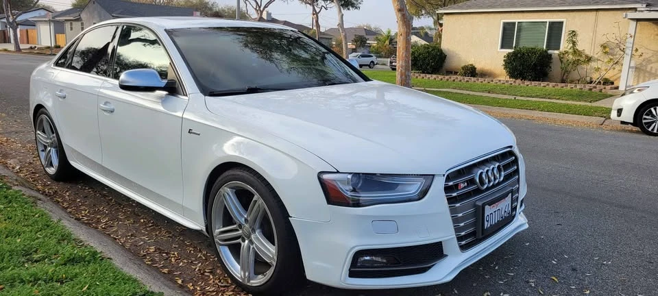 2013 Audi B8 S4 - Image 2 of 19