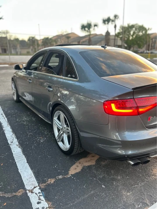2013 Audi B8 S4 - Image 4 of 8