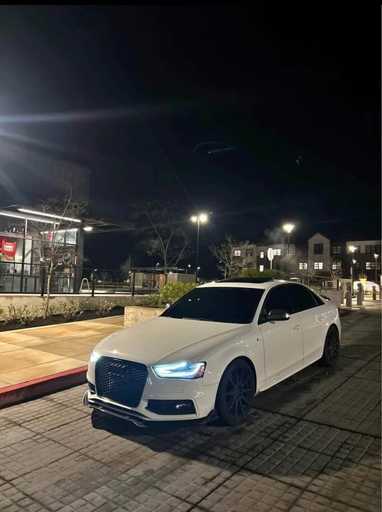 2013 Audi B8 S4 - Image 2 of 3