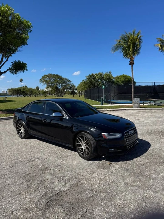 2013 Audi B8 S4 - Image 4 of 8