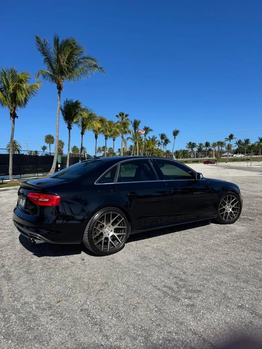 2013 Audi B8 S4 - Image 2 of 8