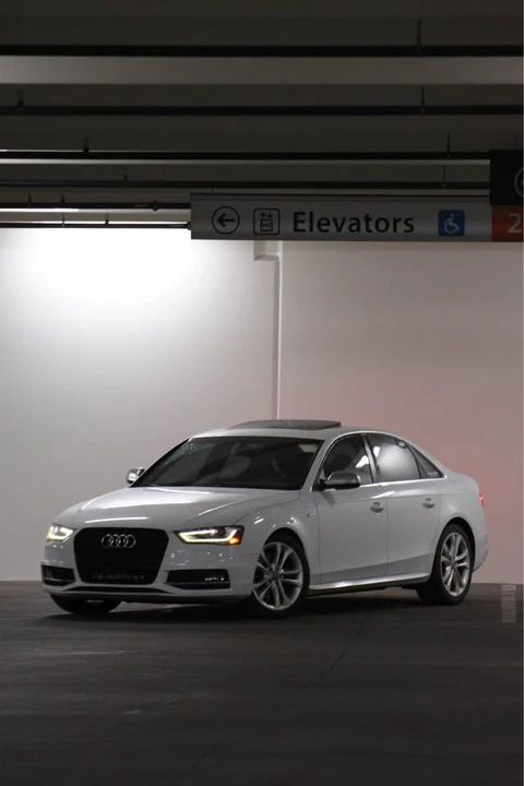 2013 Audi B8 S4 - Image 2 of 4