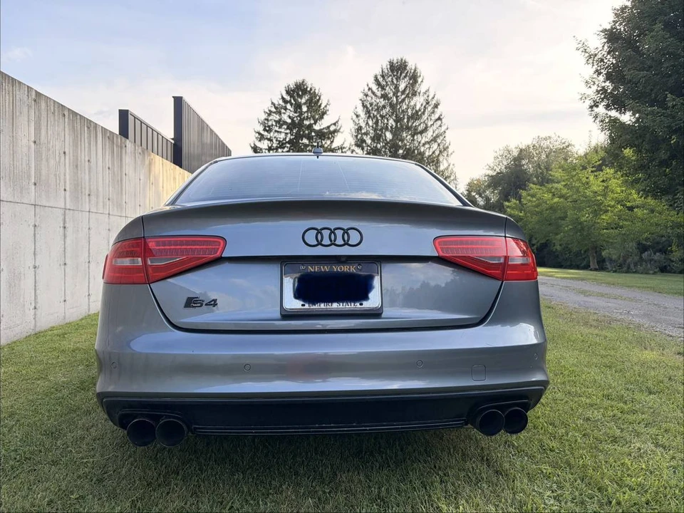 2013 Audi B8 S4 - Image 3 of 8