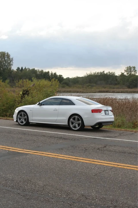 2013 Audi B8 S5 - Image 3 of 11