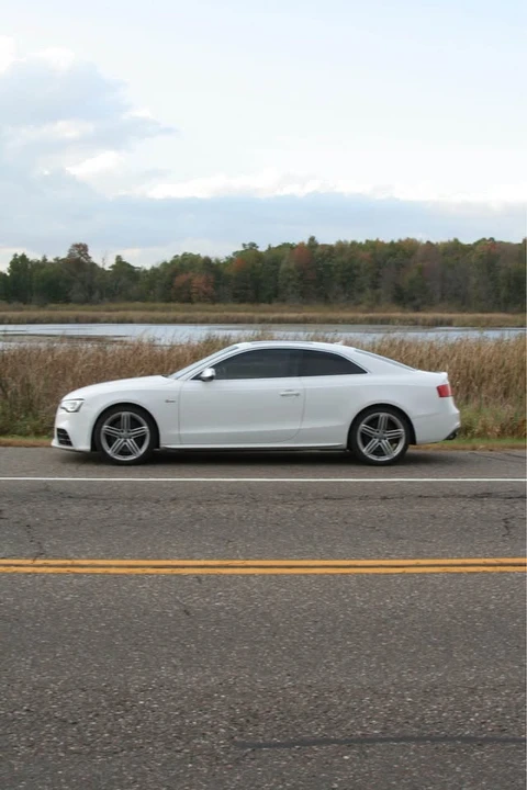 2013 Audi B8 S5 - Image 2 of 11