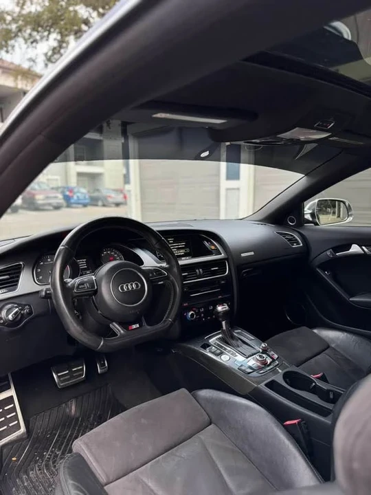 2013 Audi B8 S5 - Image 3 of 9