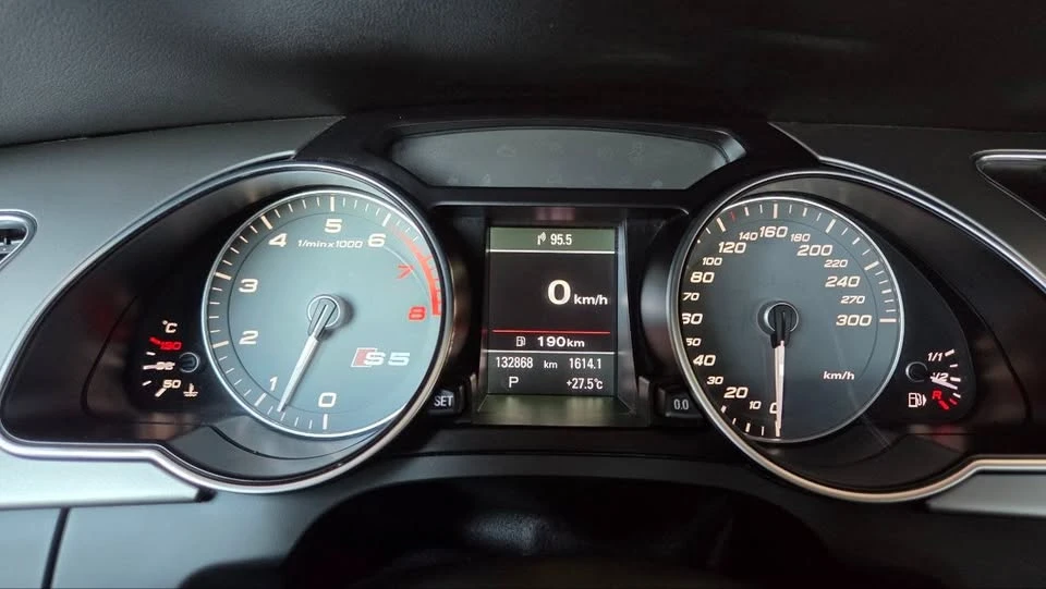2013 Audi B8 S5 - Image 11 of 18