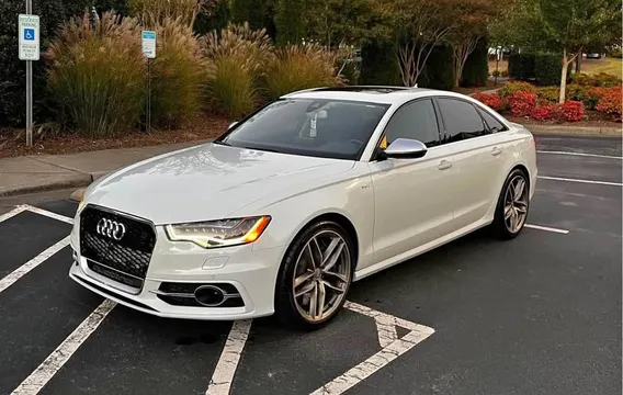 2013 Audi S6 Quattro Prestige Sedan