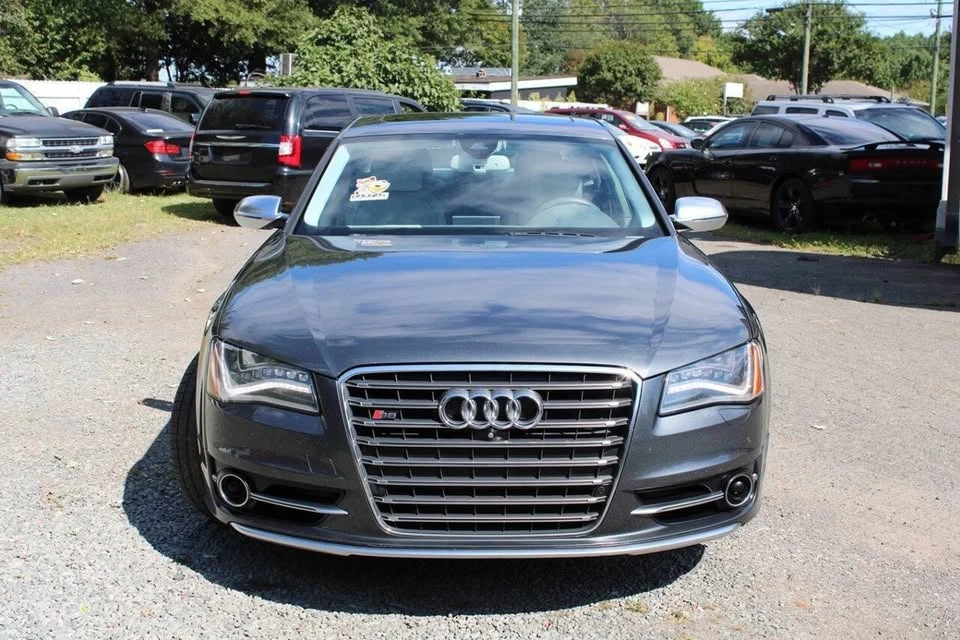 2013 Audi D4 S8 - Image 2 of 18
