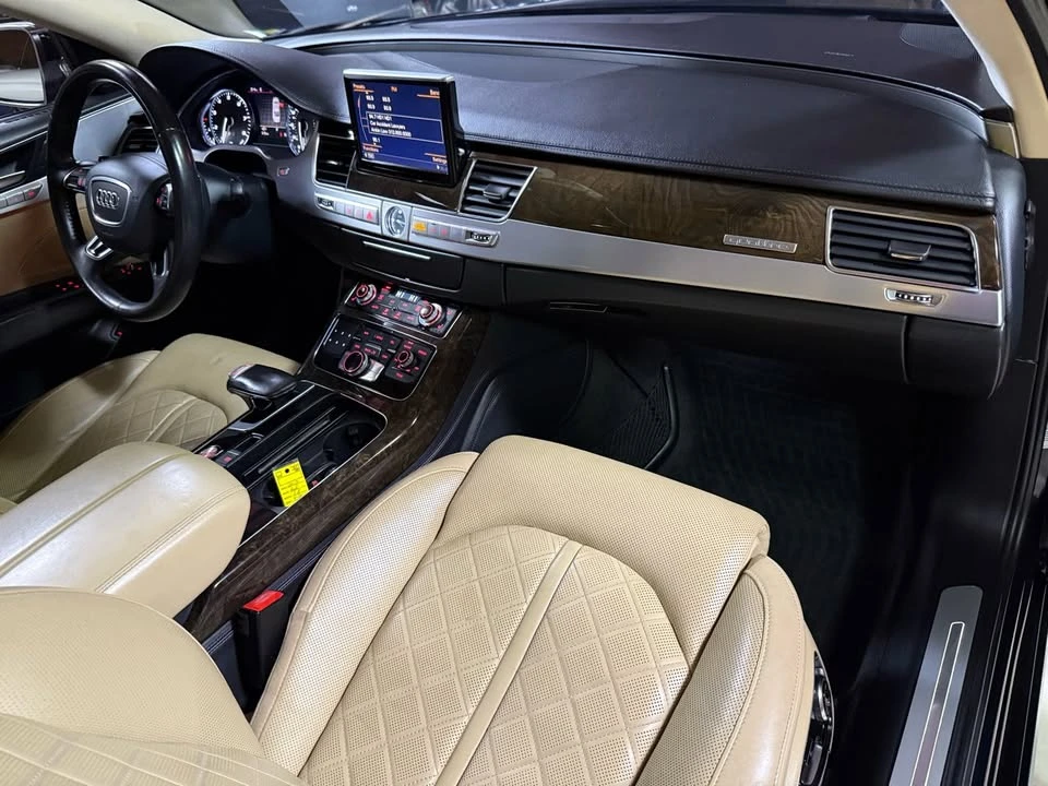 2013 Audi D4 S8 - Image 10 of 18
