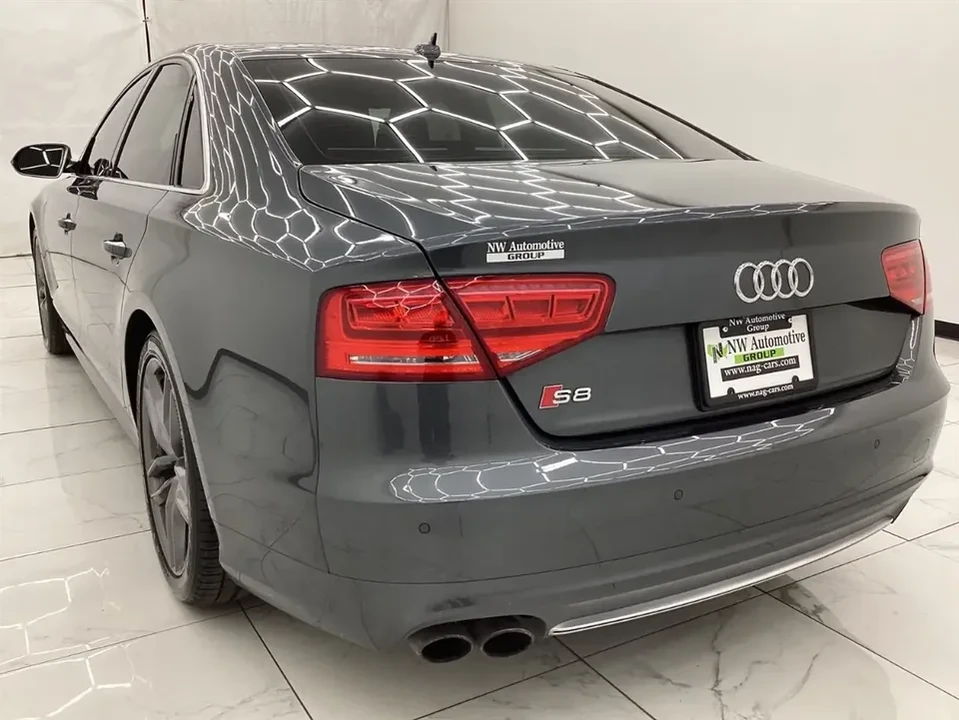 2013 Audi D4 S8 - Image 7 of 16