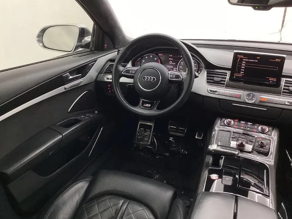 2013 Audi D4 S8 - Image 14 of 16