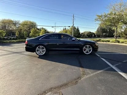 2013 Audi D4 S8 - Image 7 of 20