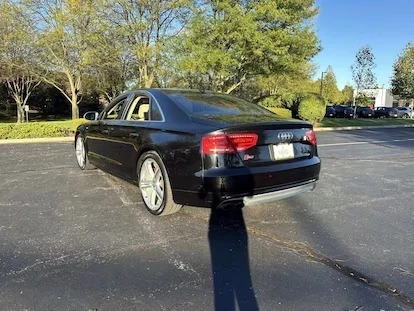 2013 Audi D4 S8 - Image 5 of 20