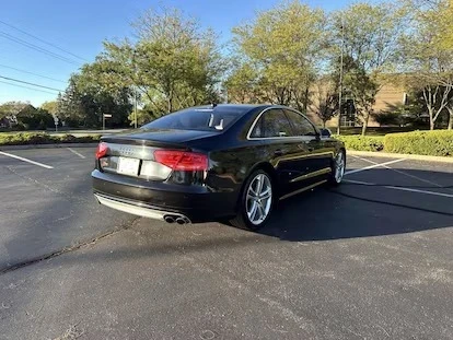 2013 Audi D4 S8 - Image 6 of 20