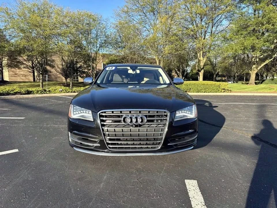 2013 Audi D4 S8 - Image 2 of 20