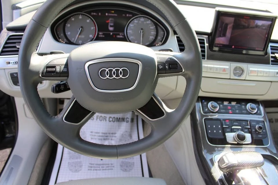 2013 Audi D4 S8 - Image 20 of 20