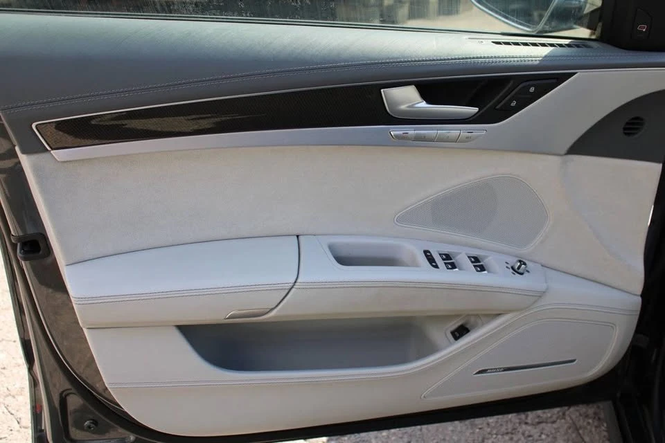 2013 Audi D4 S8 - Image 14 of 20