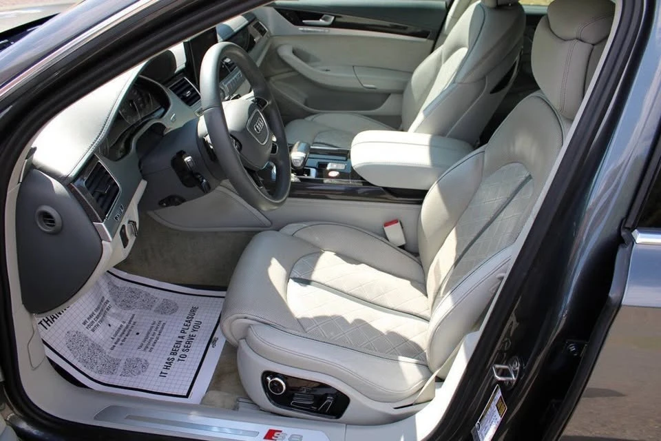 2013 Audi D4 S8 - Image 17 of 20
