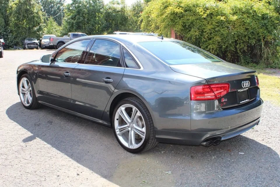 2013 Audi D4 S8 - Image 9 of 20