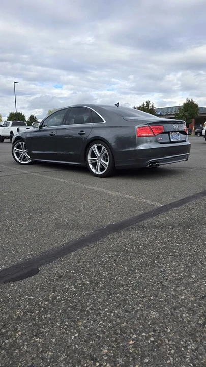 2013 Audi D4 S8 - Image 3 of 19