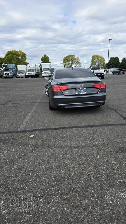 2013 Audi D4 S8 - Image 2 of 19