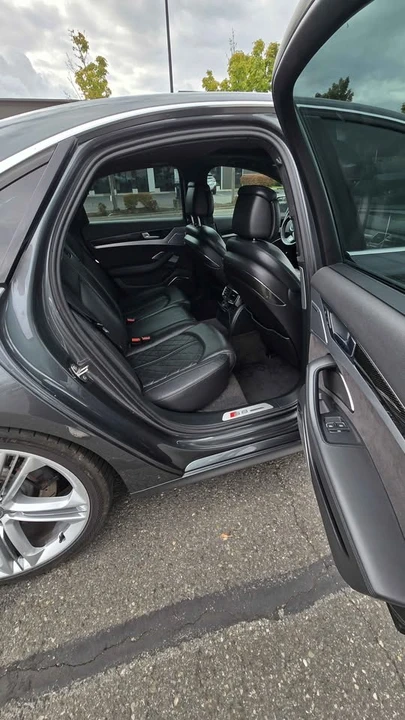 2013 Audi D4 S8 - Image 8 of 19