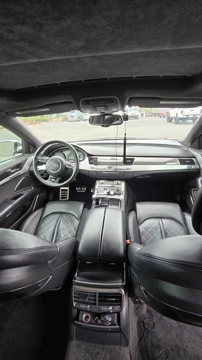 2013 Audi D4 S8 - Image 6 of 19