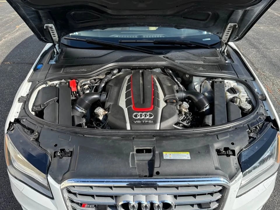 2013 Audi D4 S8 - Image 14 of 18