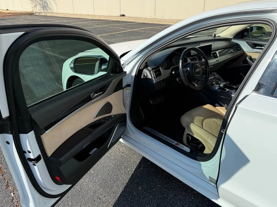 2013 Audi D4 S8 - Image 8 of 18