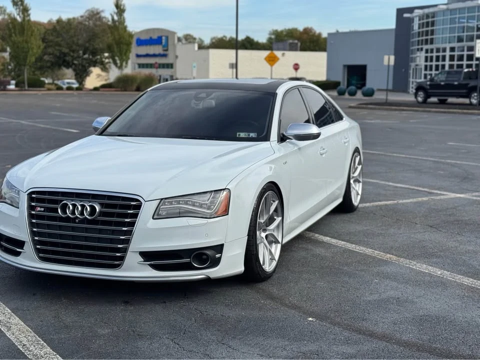 2013 Audi D4 S8 - Image 8 of 18