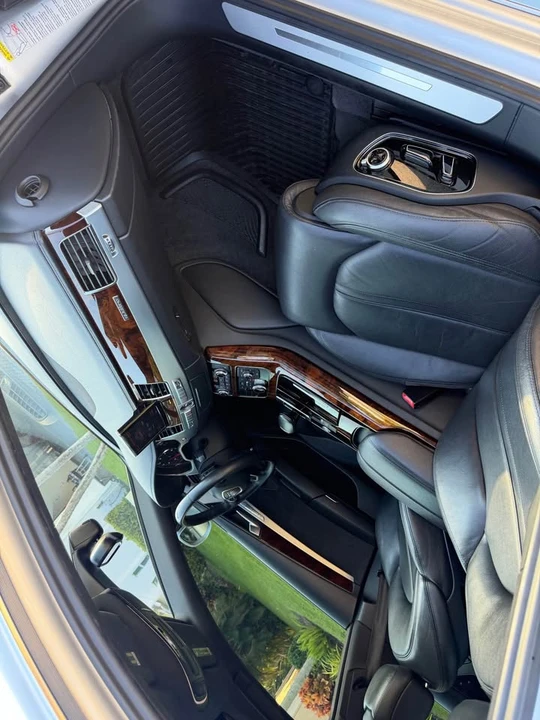 2013 Audi D4 S8 - Image 8 of 15
