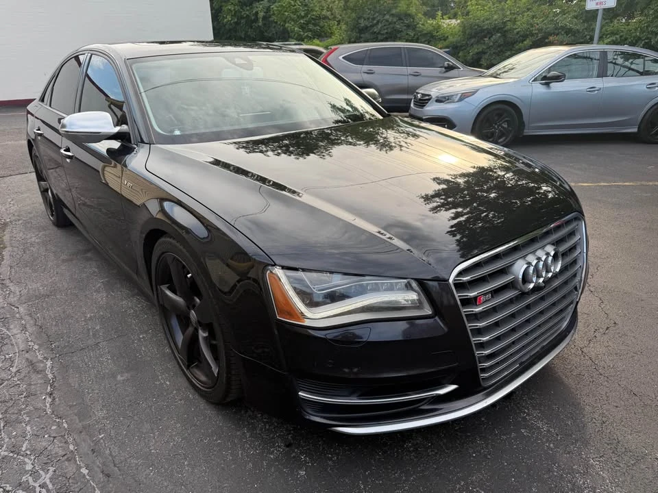 2013 Audi D4 S8 - Image 5 of 19