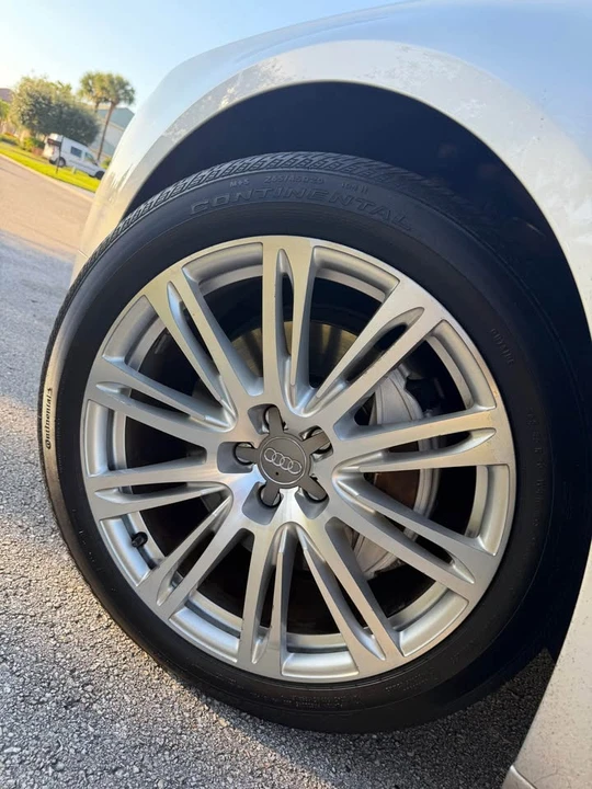 2013 Audi D4 S8 - Image 14 of 15