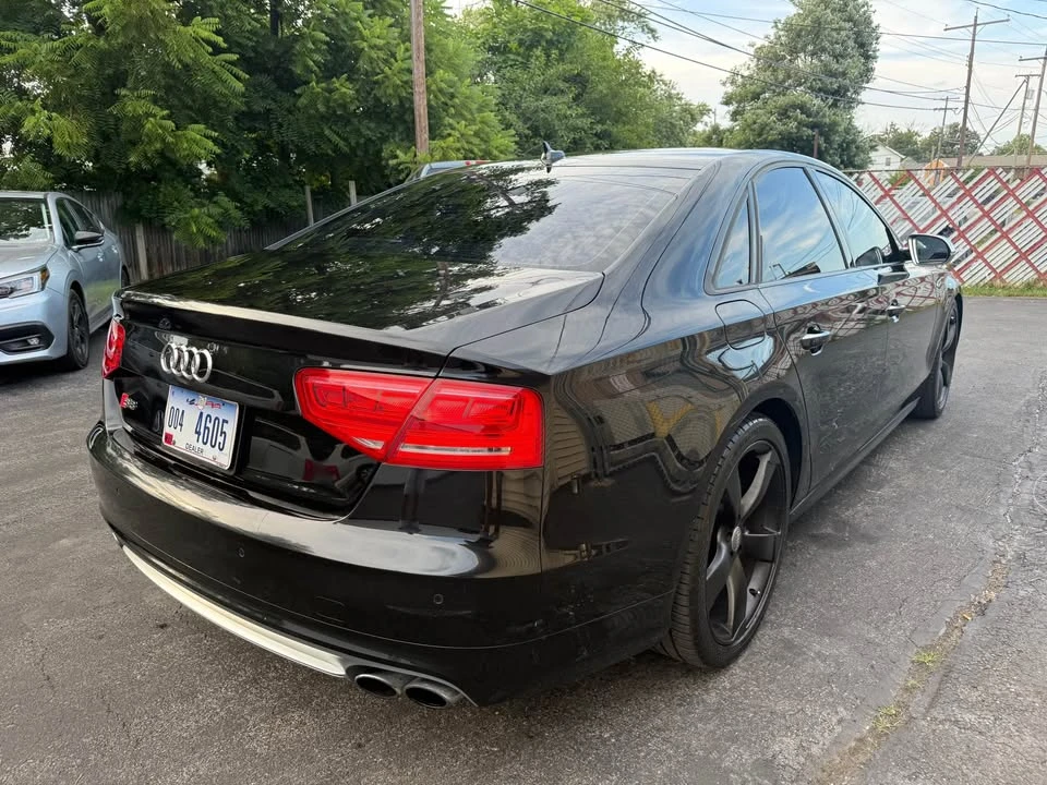 2013 Audi D4 S8 - Image 4 of 19