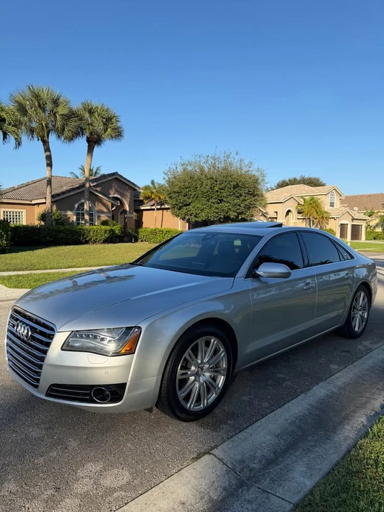 2013 Audi D4 S8 - Image 13 of 15