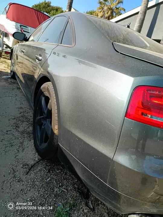 2013 Audi D4 S8 - Image 9 of 17