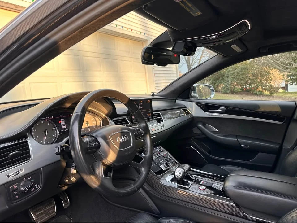 2013 Audi D4 S8 - Image 5 of 11