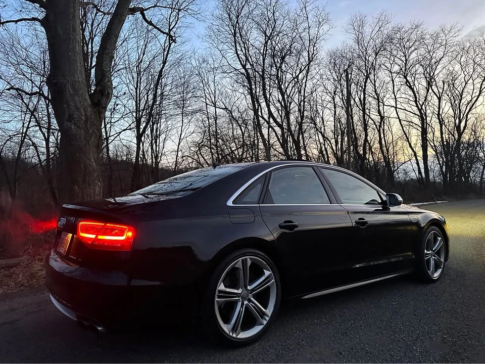 2013 Audi D4 S8 - Image 4 of 11