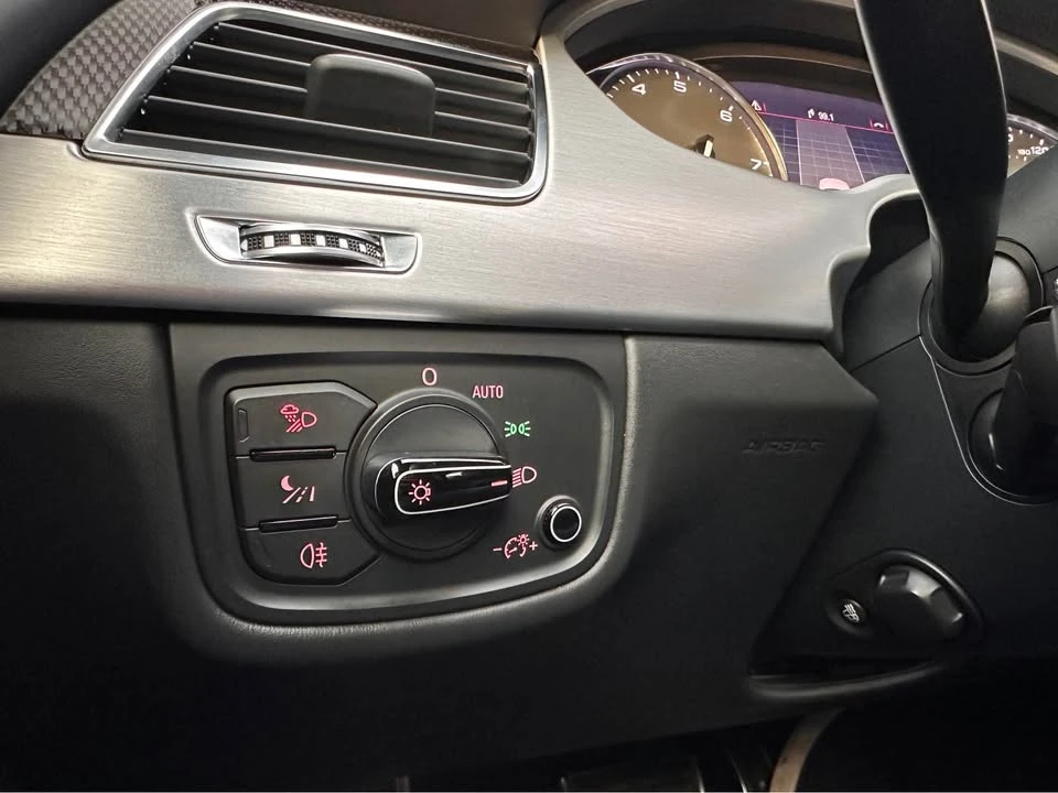 2013 Audi D4 S8 - Image 10 of 11