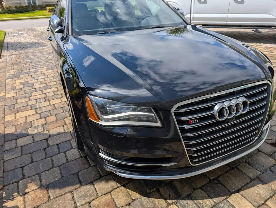 2013 Audi D4 S8 - Image 2 of 20