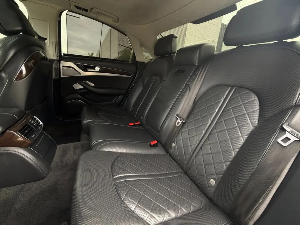 2013 Audi D4 S8 - Image 14 of 20