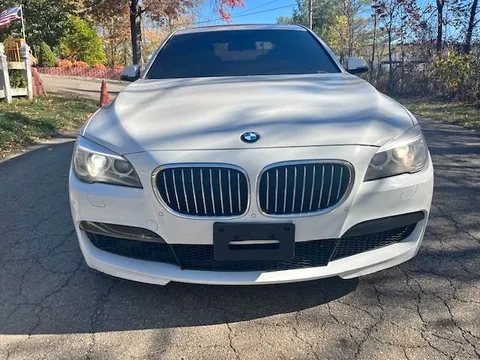 2013 BMW 740