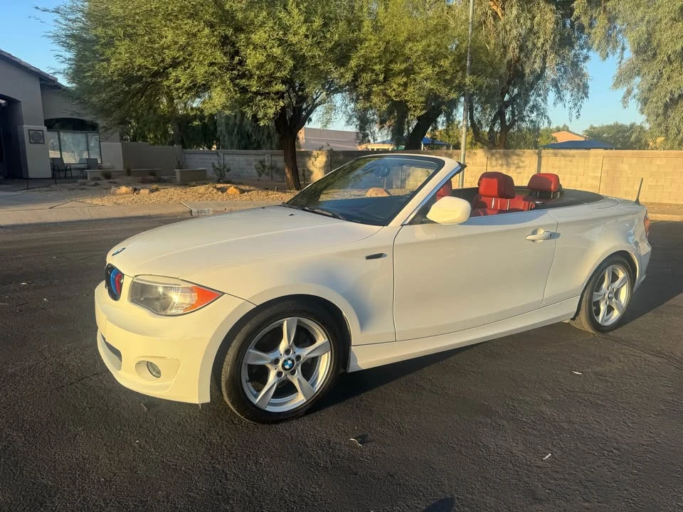 2013 BMW E81/E82/E88 1 Series - Image 2 of 11