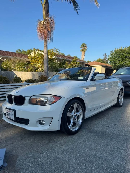 2013 BMW E81/E82/E88 1 Series - Image 2 of 16