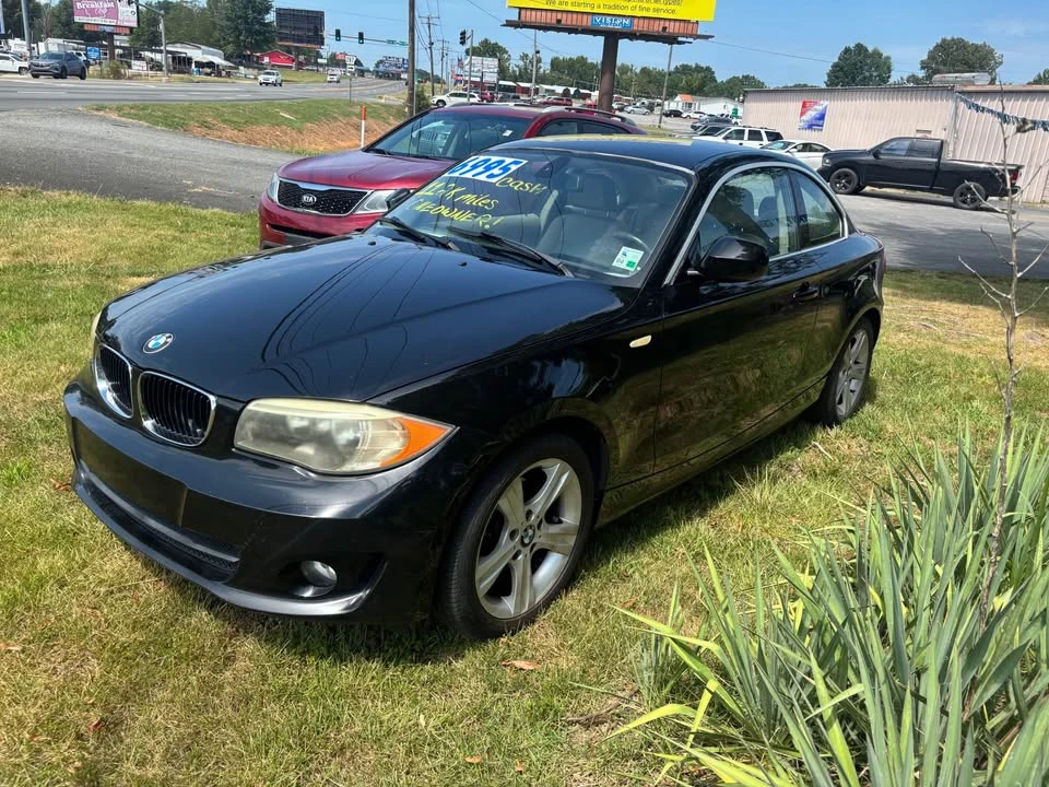 2013 BMW E81/E82/E88 1 Series - Image 2 of 9