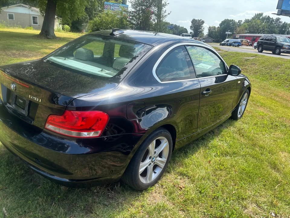 2013 BMW E81/E82/E88 1 Series - Image 7 of 9